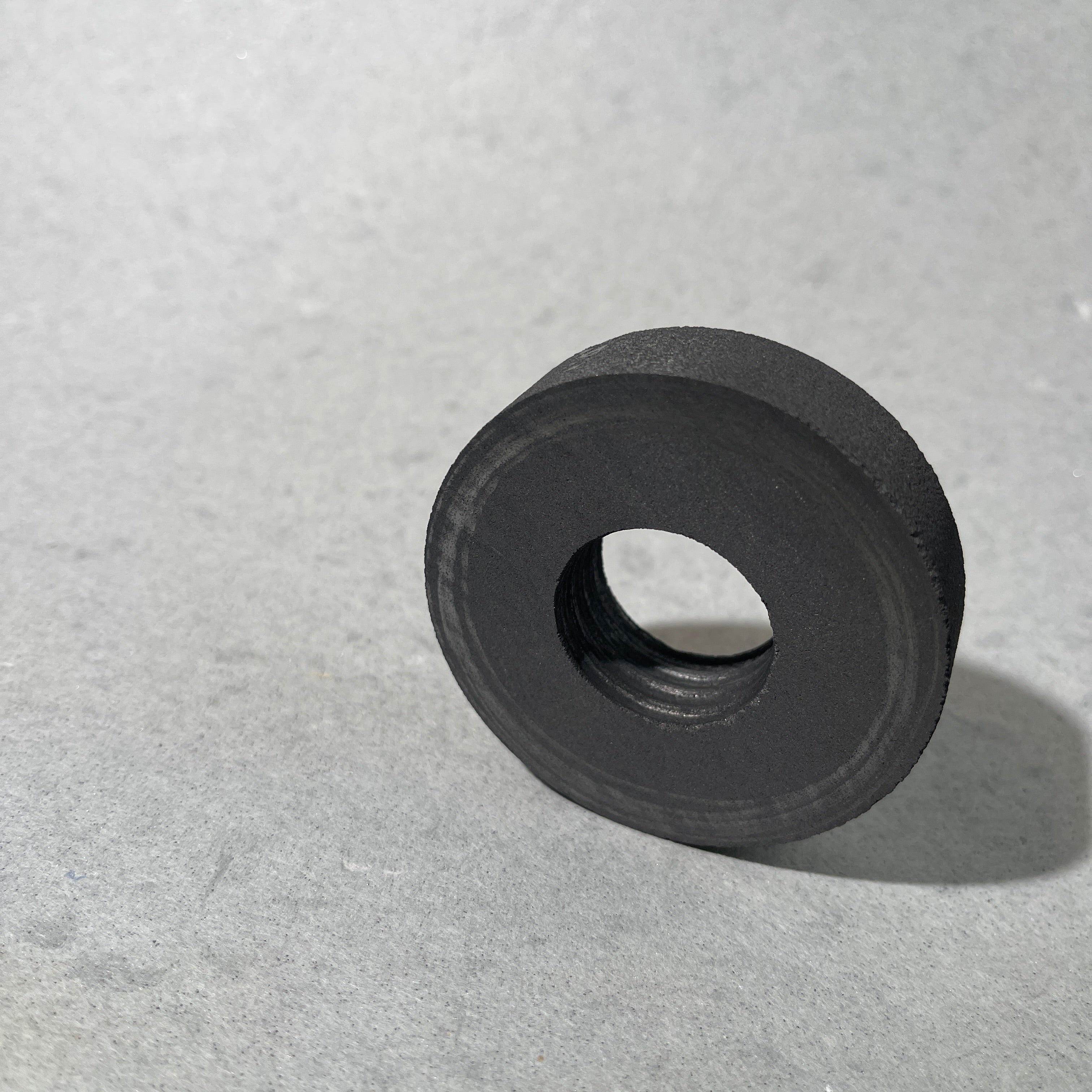 graphite thread mold tool for hot glass