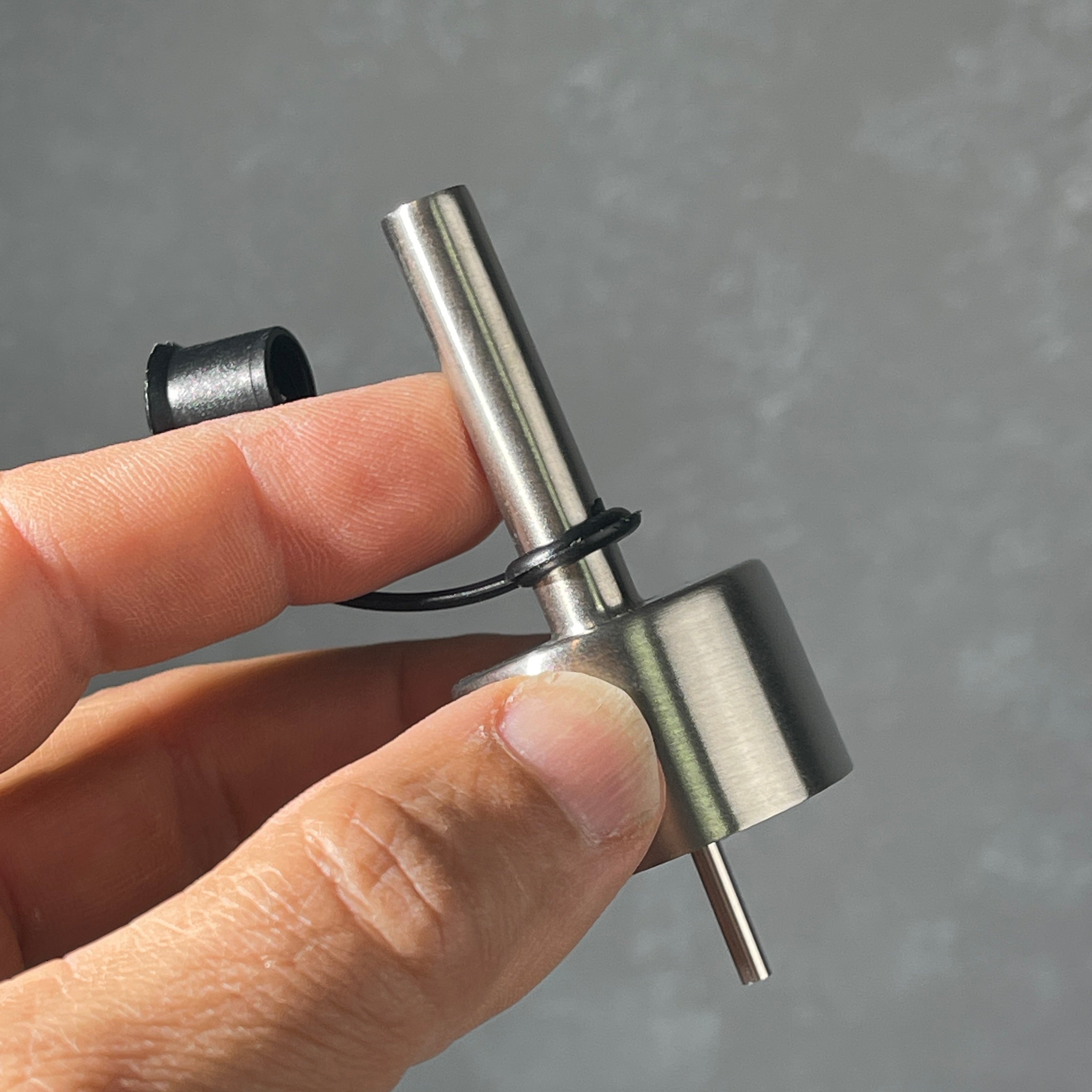brushed stainless pour spout 28/400 thread size
