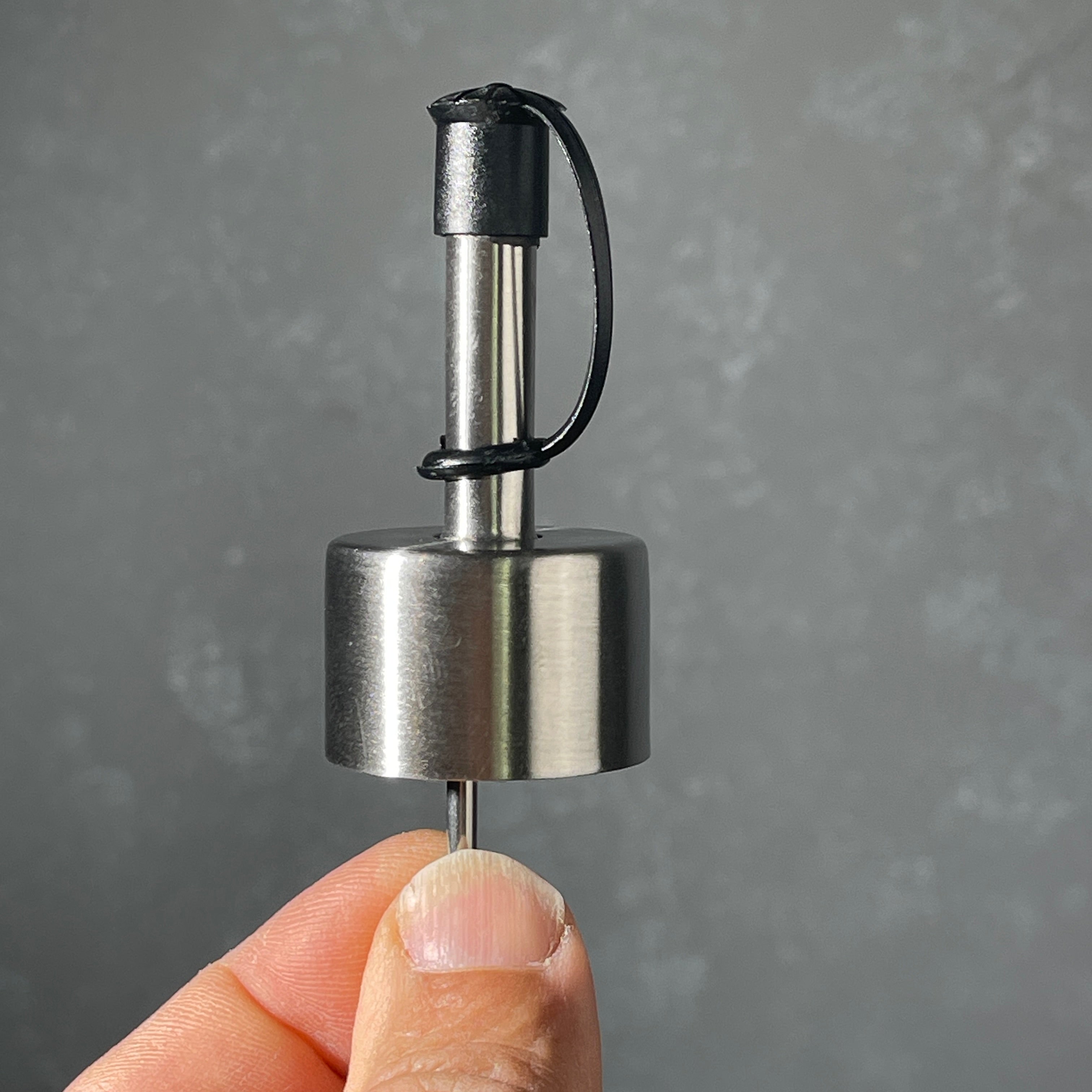 brushed stainless pour spout 28/400 thread size
