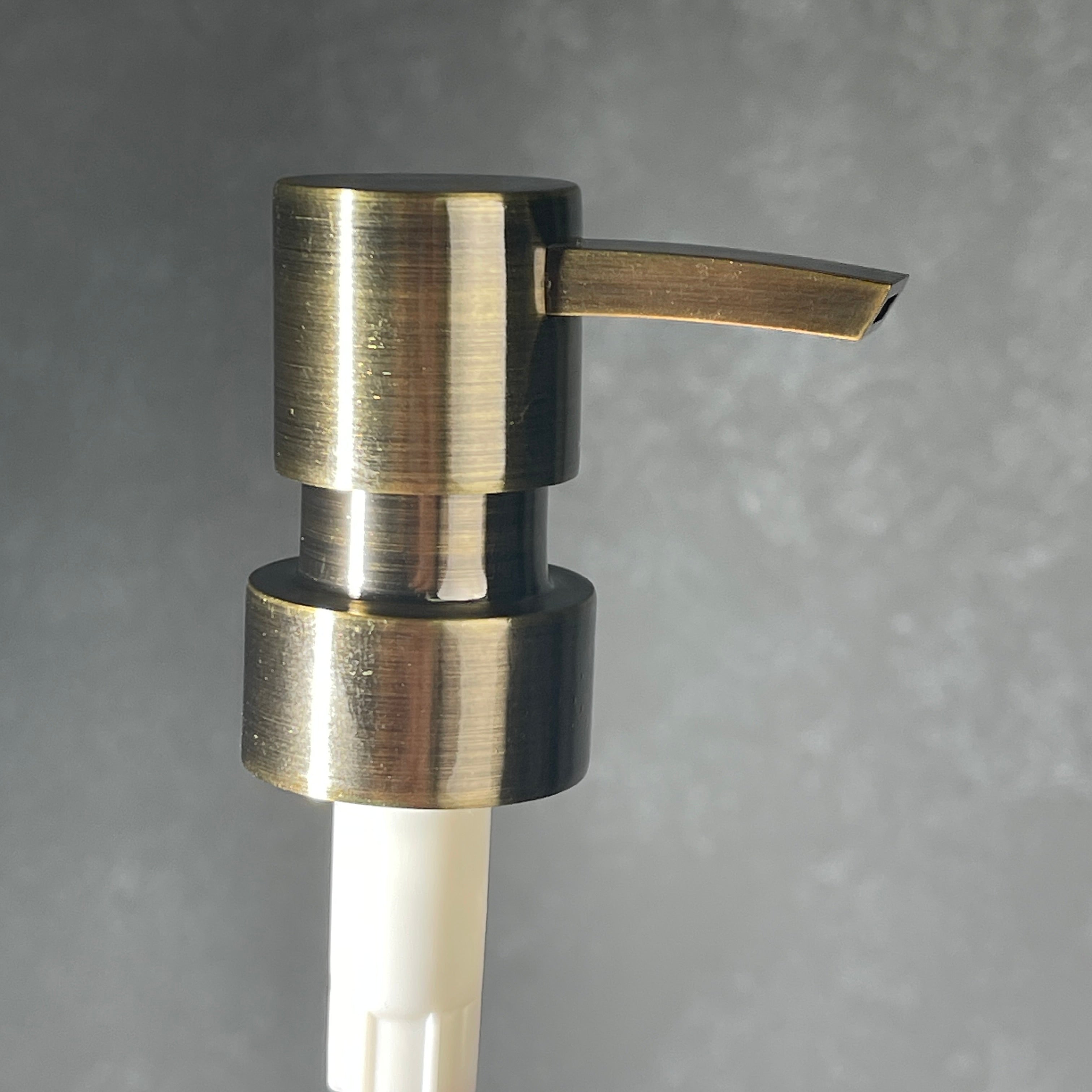 heavy duty flat head brass soap dispanser top