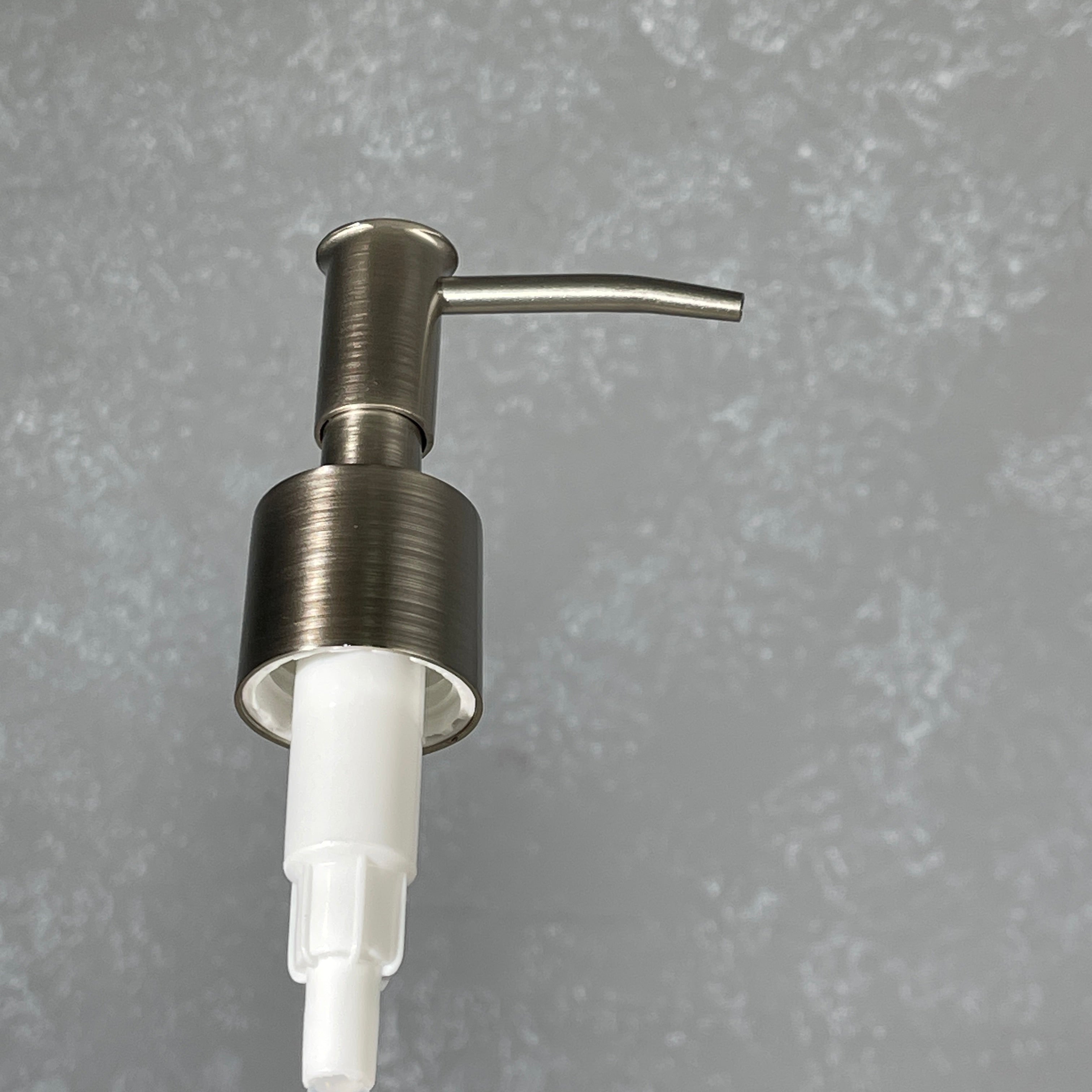 skinny head stainless metal soap pump top 24-410 size 2cc dispenser
