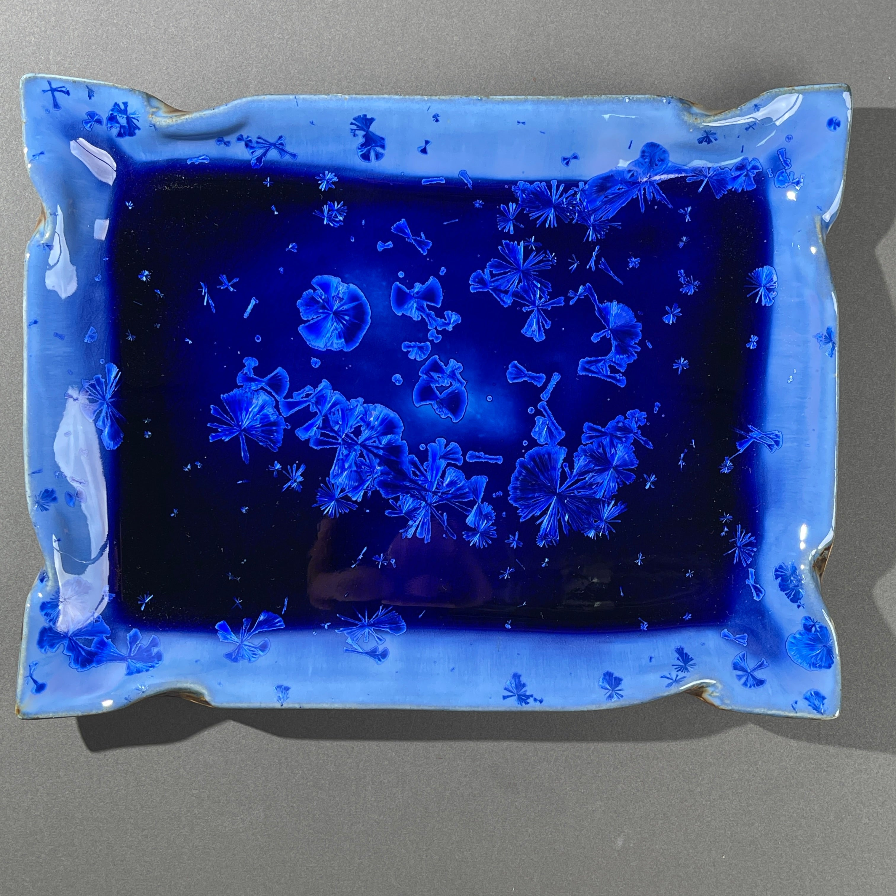 cobalt blue macro crystalline tray by Hong Rubinstein OneDream Design TM