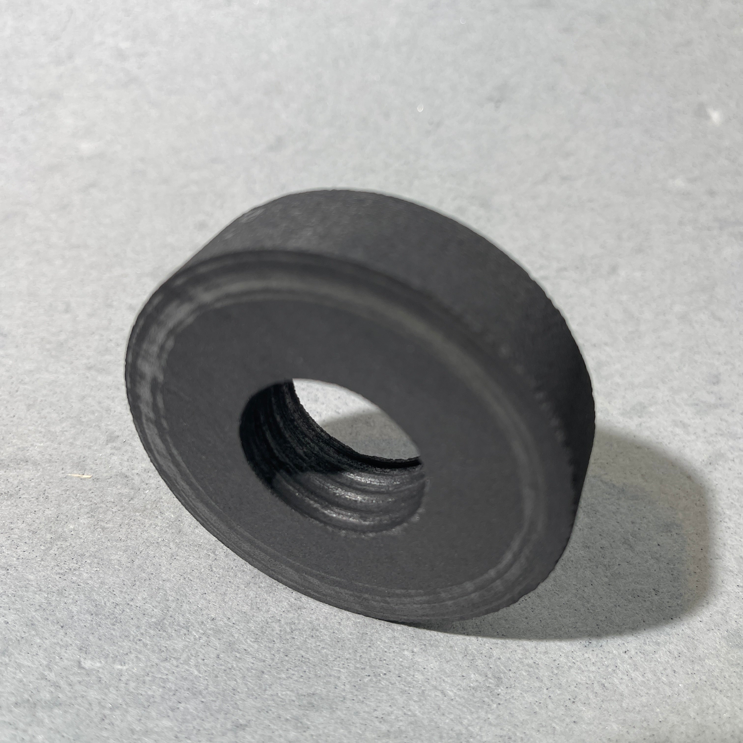 graphite thread mold tool for hot glass