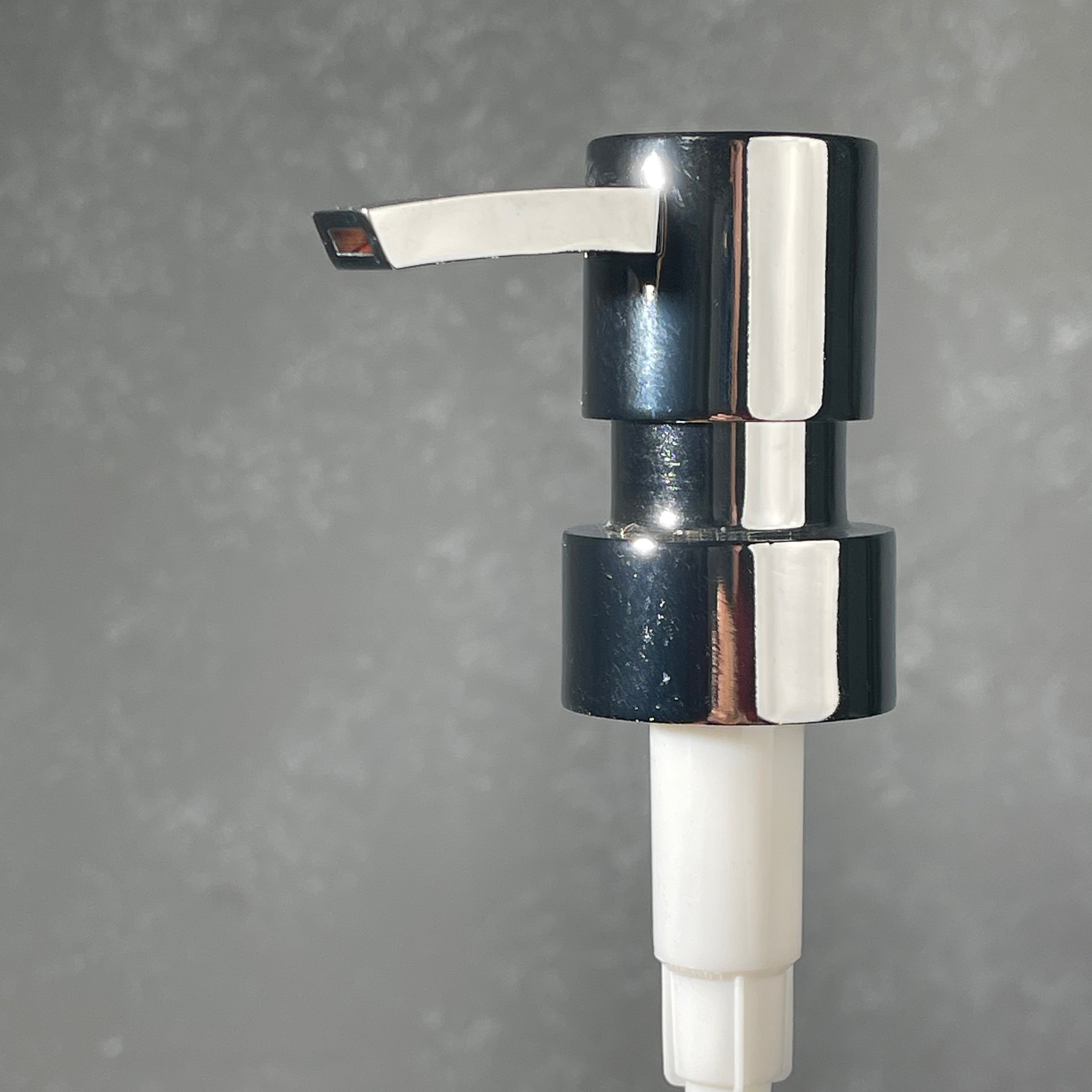 chrome heavy duty flathead soap pump top