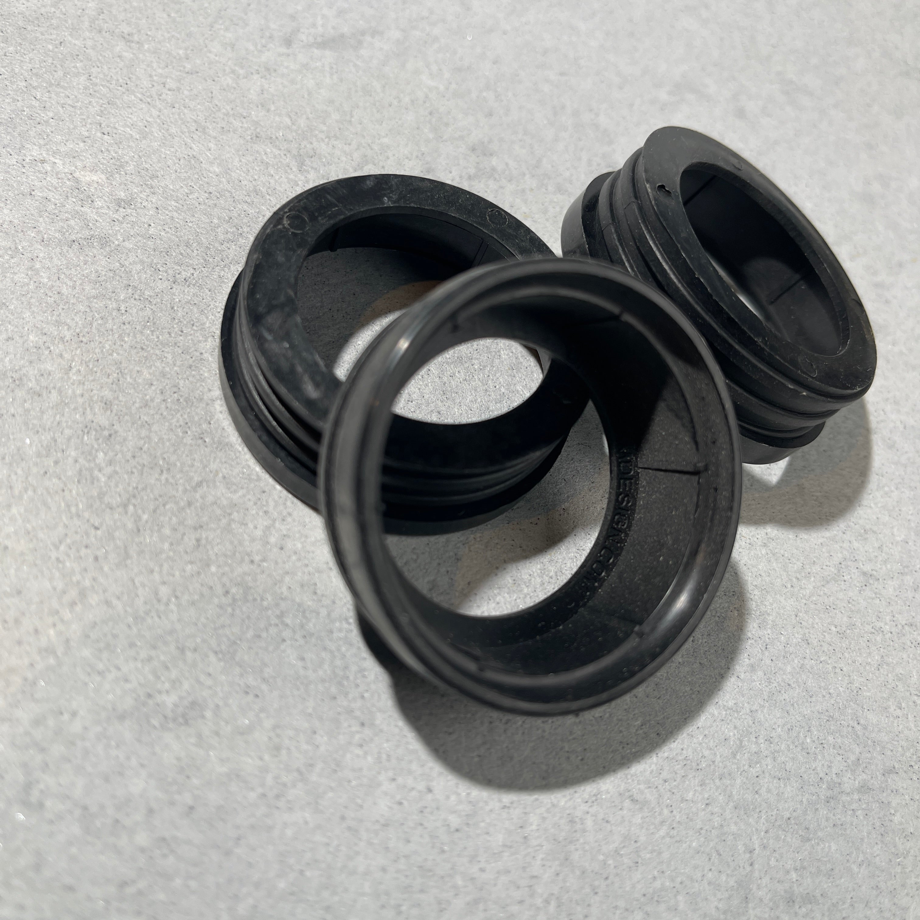 black collar thread ring for foam soap pumps
