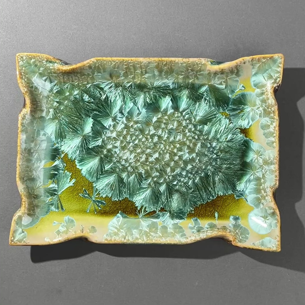 SPRING GREEN REFRACTIVE MACRO CRYSTALLINE GLAZE TRAY 9.5X 6.75 INCHES BY Hong Rubinstein